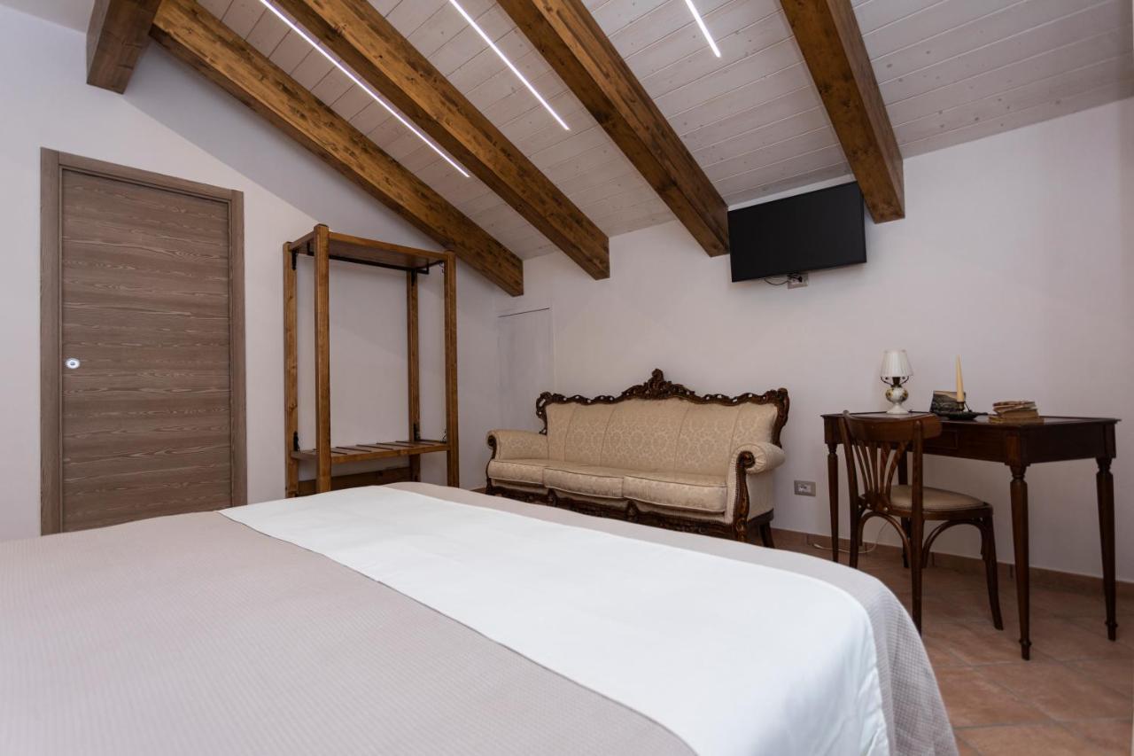 Agriturismo Punta San Lazzaro Аджерола Экстерьер фото